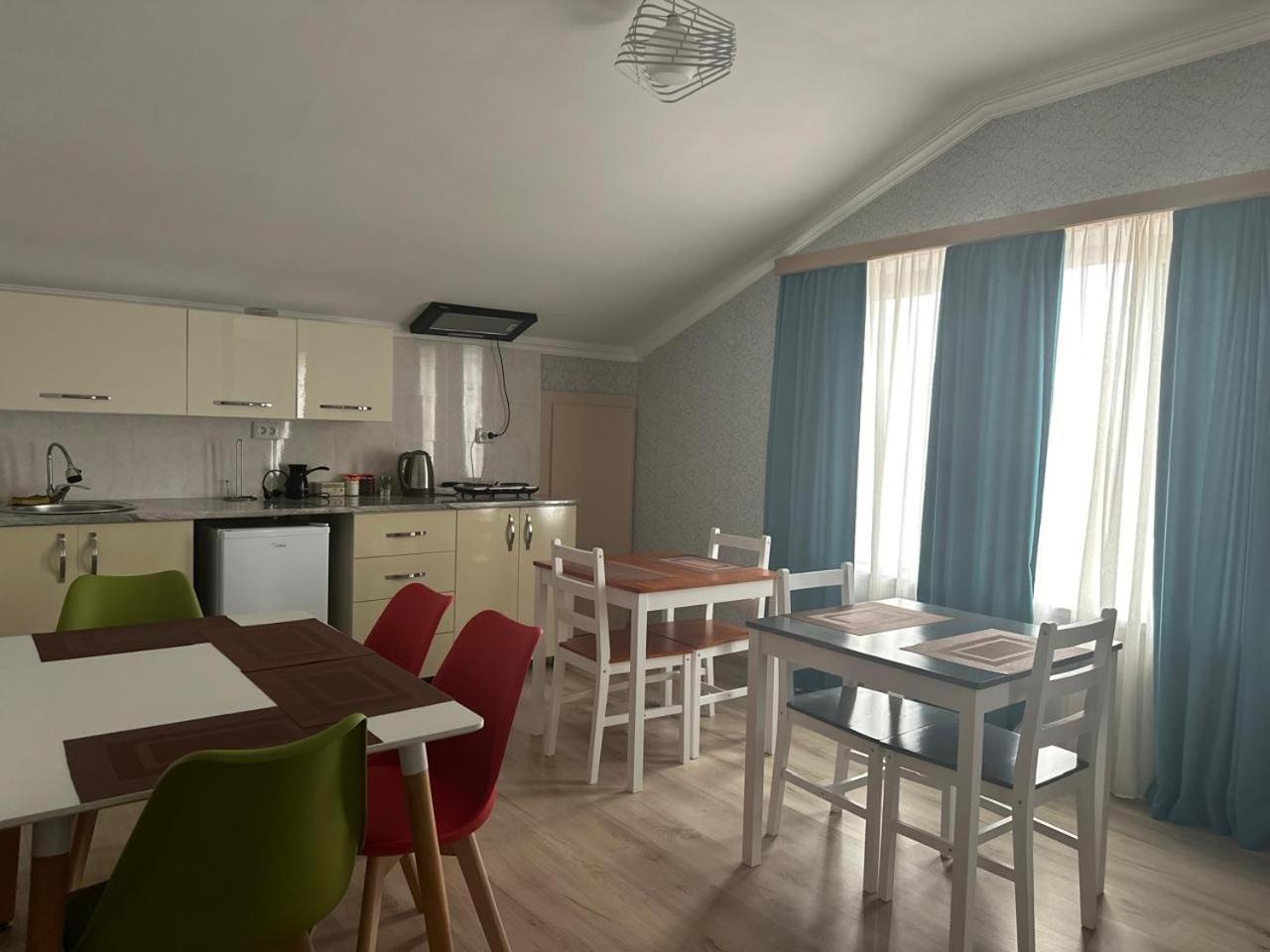 Happy House Apartment คูทายสิ ภายนอก รูปภาพ